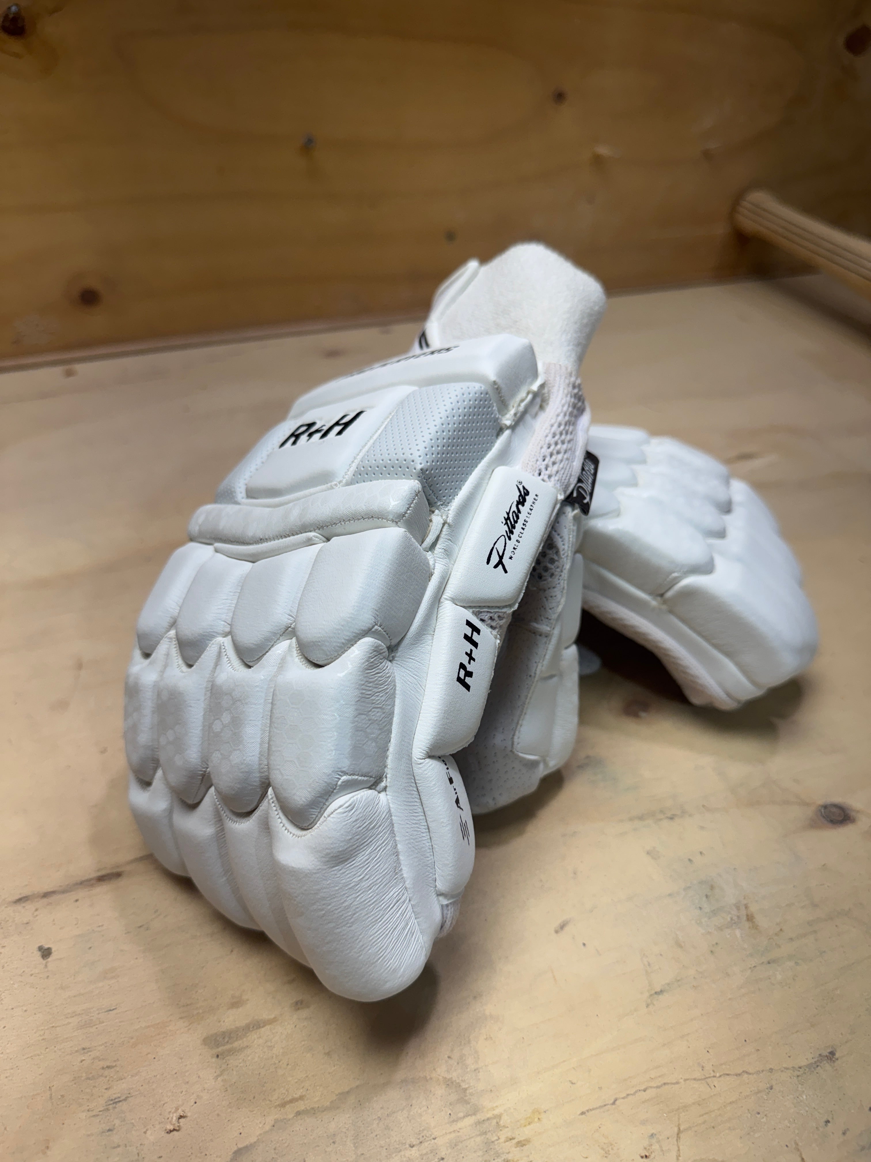Pro Players Batting Gloves