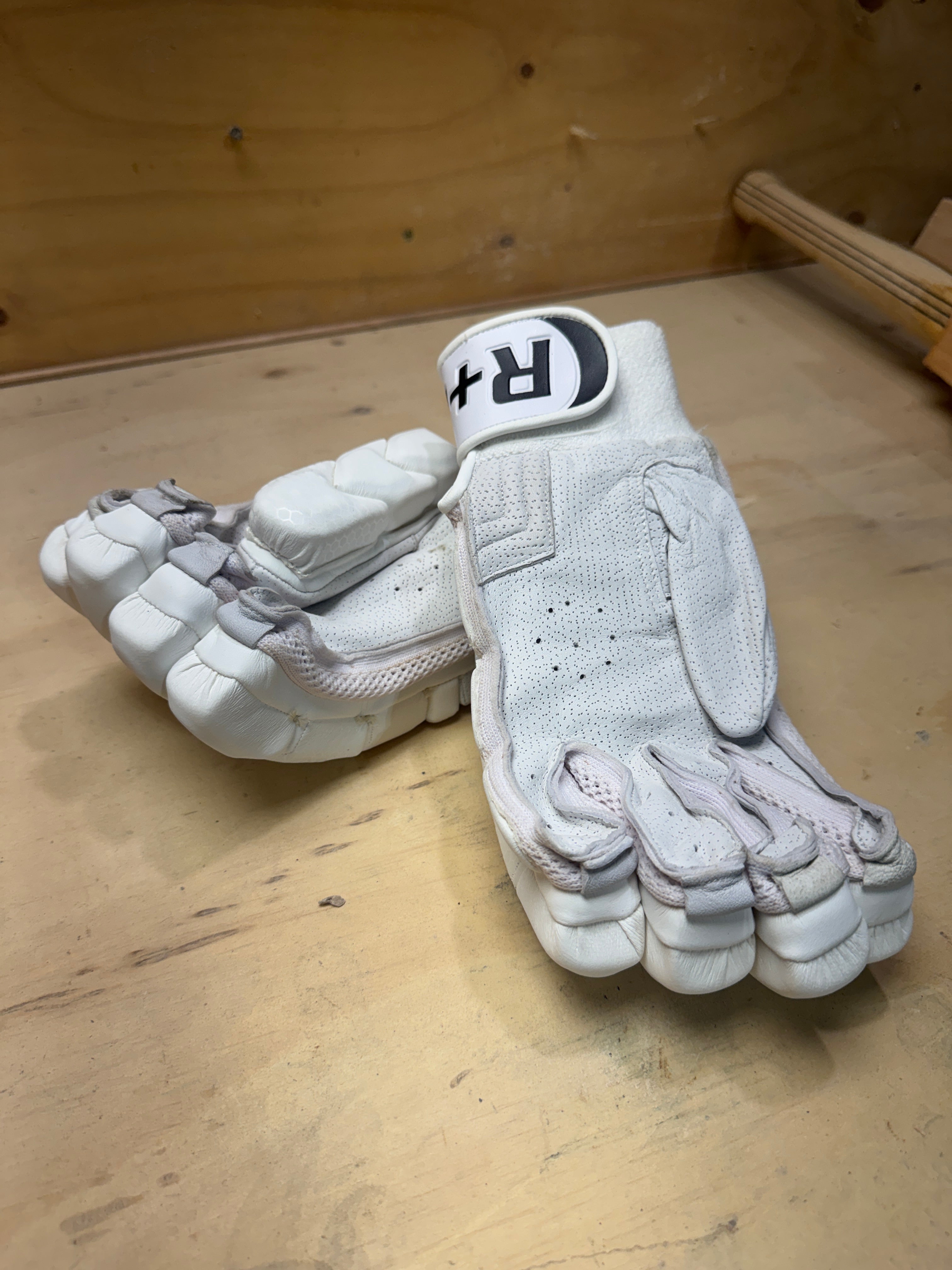 Pro Players Batting Pads